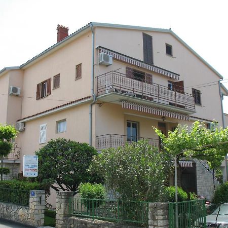 Accomodation Noki21 Ровин Екстериор снимка