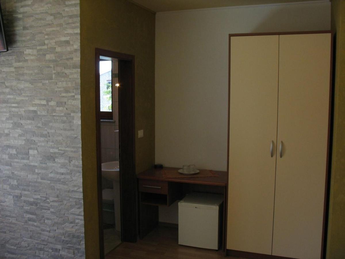 Accomodation Noki21 Ровин Екстериор снимка