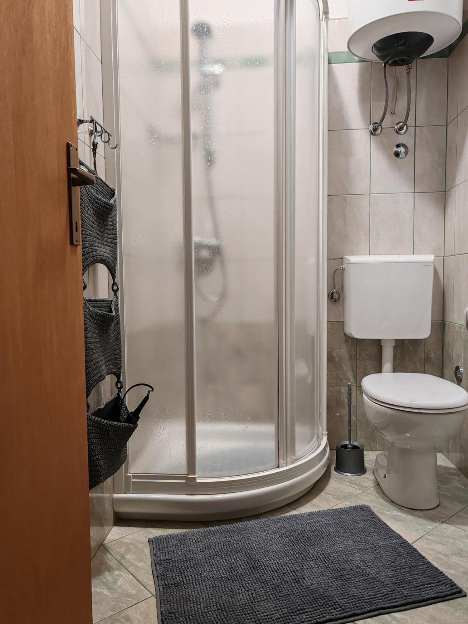 Accomodation Noki21 Ровин Екстериор снимка