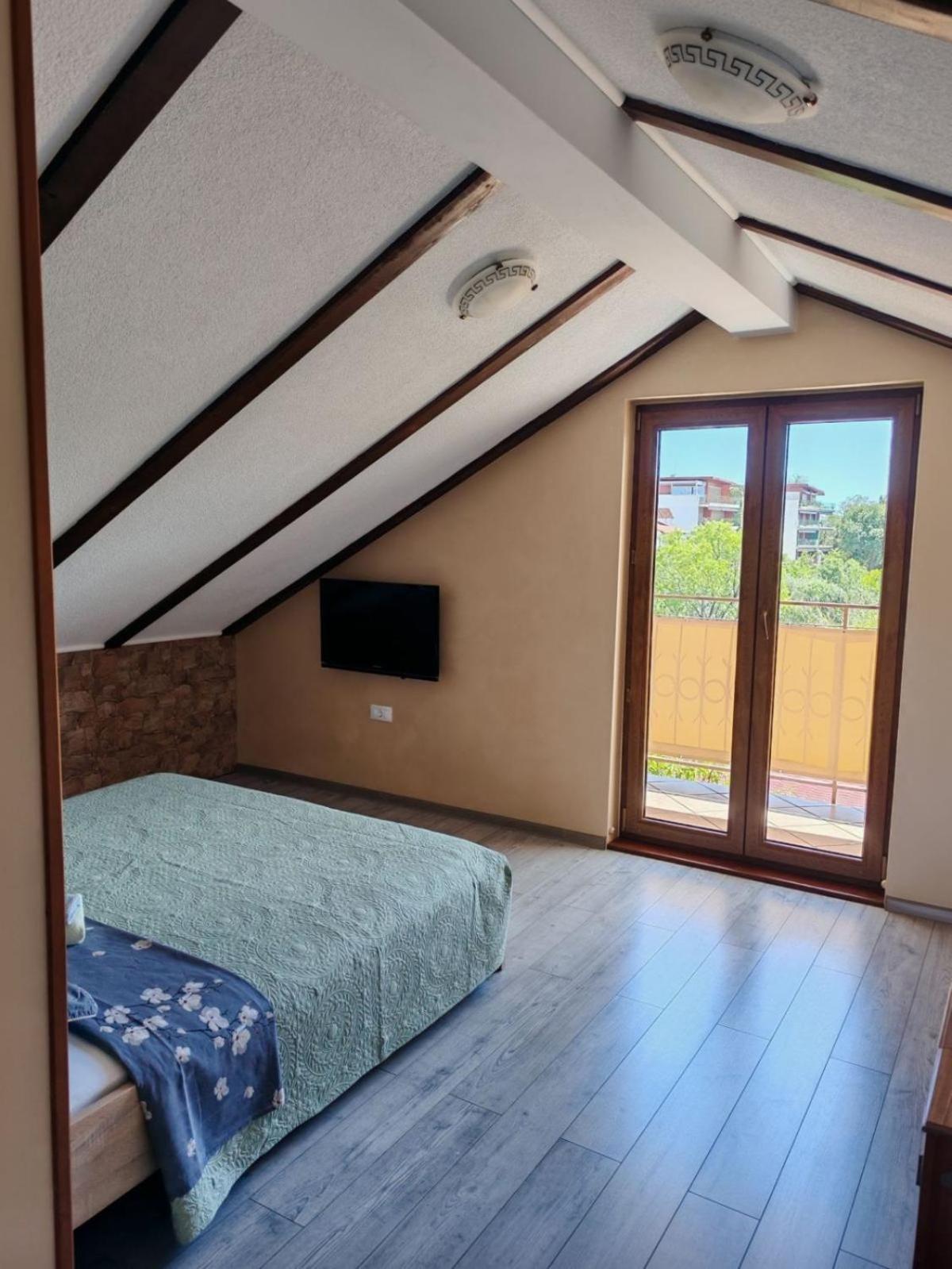 Accomodation Noki21 Ровин Екстериор снимка